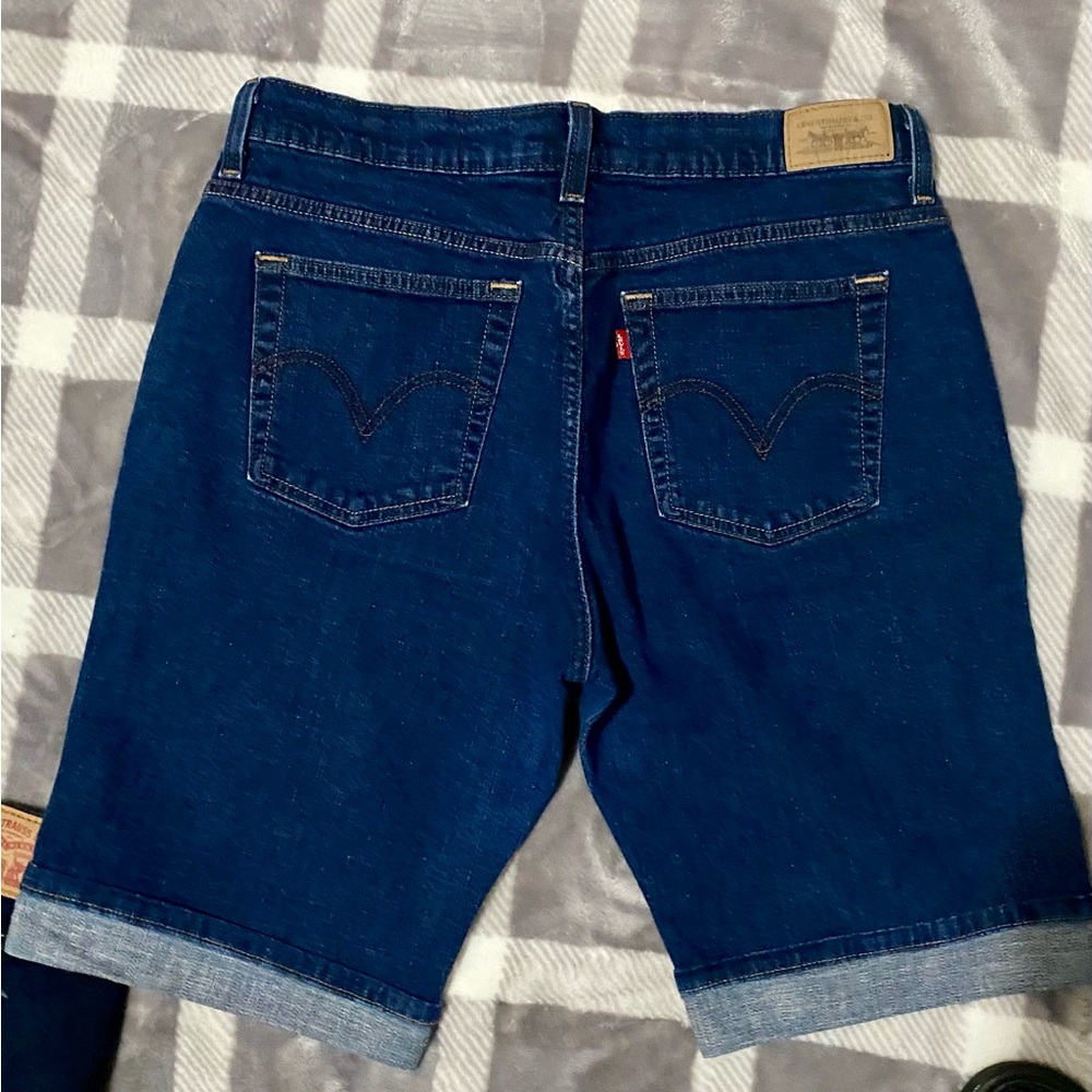 Levi's women’s Blue Denim Bermuda Shorts. Size 14